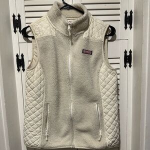 GUC Vineyard Vines cream vest